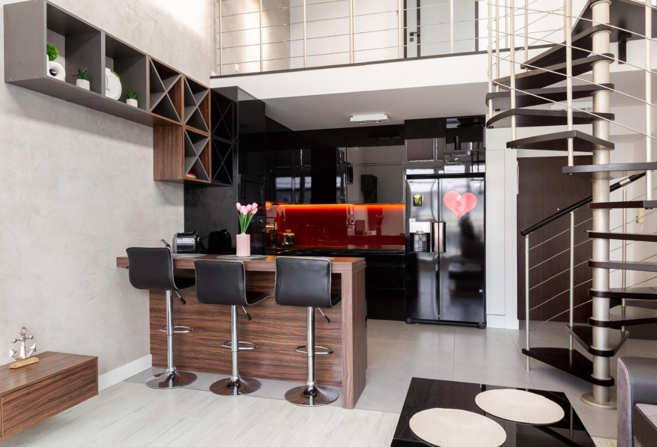 Janki Bryla Two-Level Apartment Gdynia Eksteriør bilde